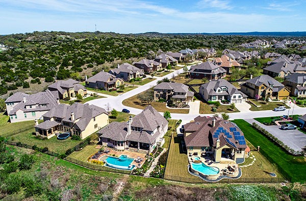 Texas Auto Center Sells Used Cars to Dripping Springs